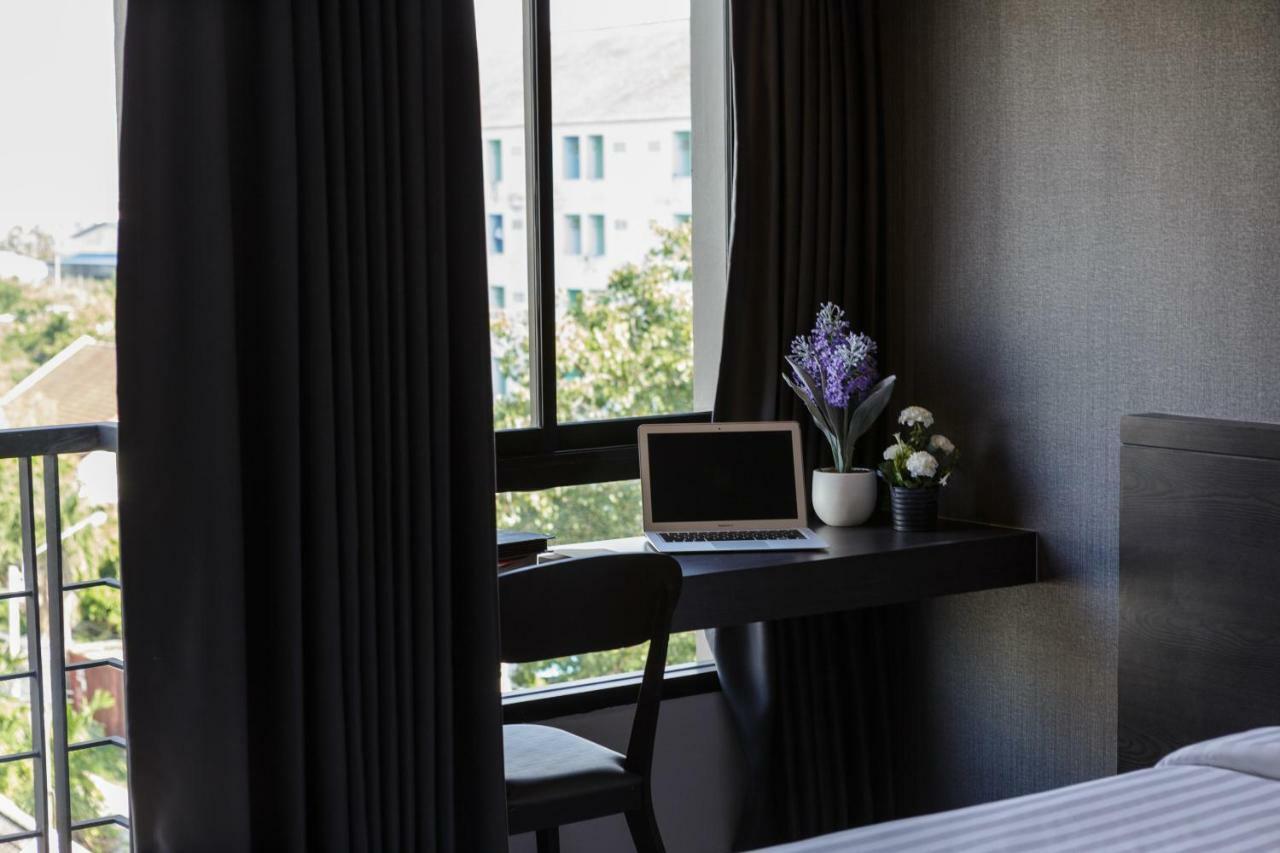 @S115 Residence Samut Prakan Buitenkant foto
