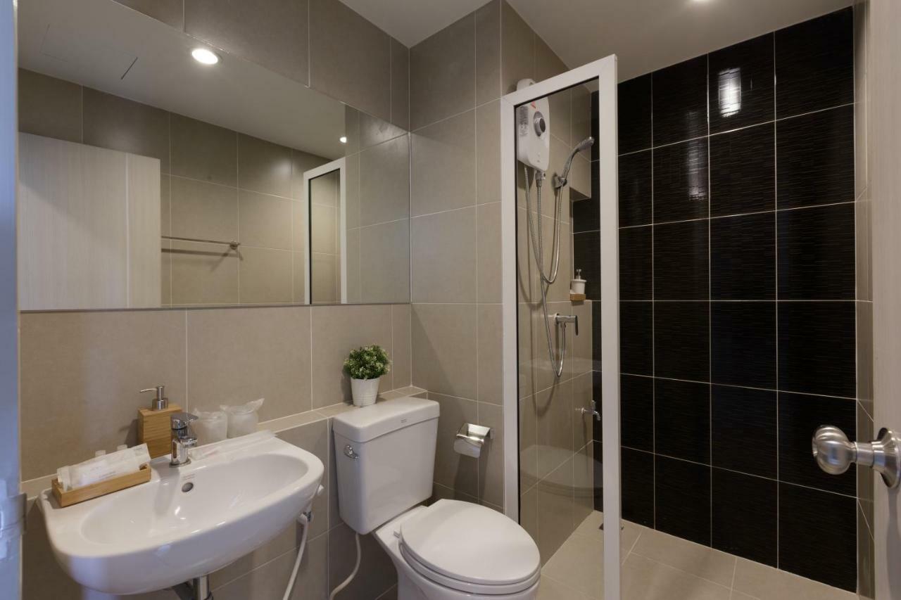 @S115 Residence Samut Prakan Buitenkant foto